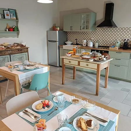 Barba Vigin Bed and Breakfast 3*